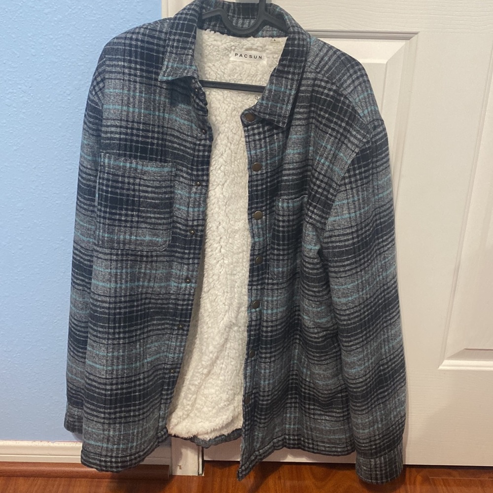 Pacsun men jacket Sherpa small